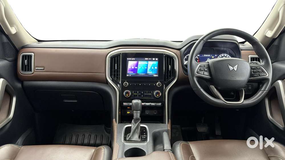 Mahindra Scorpio-n 2.0 Z8 L Petrol At 6 Str, 2022, Petrol