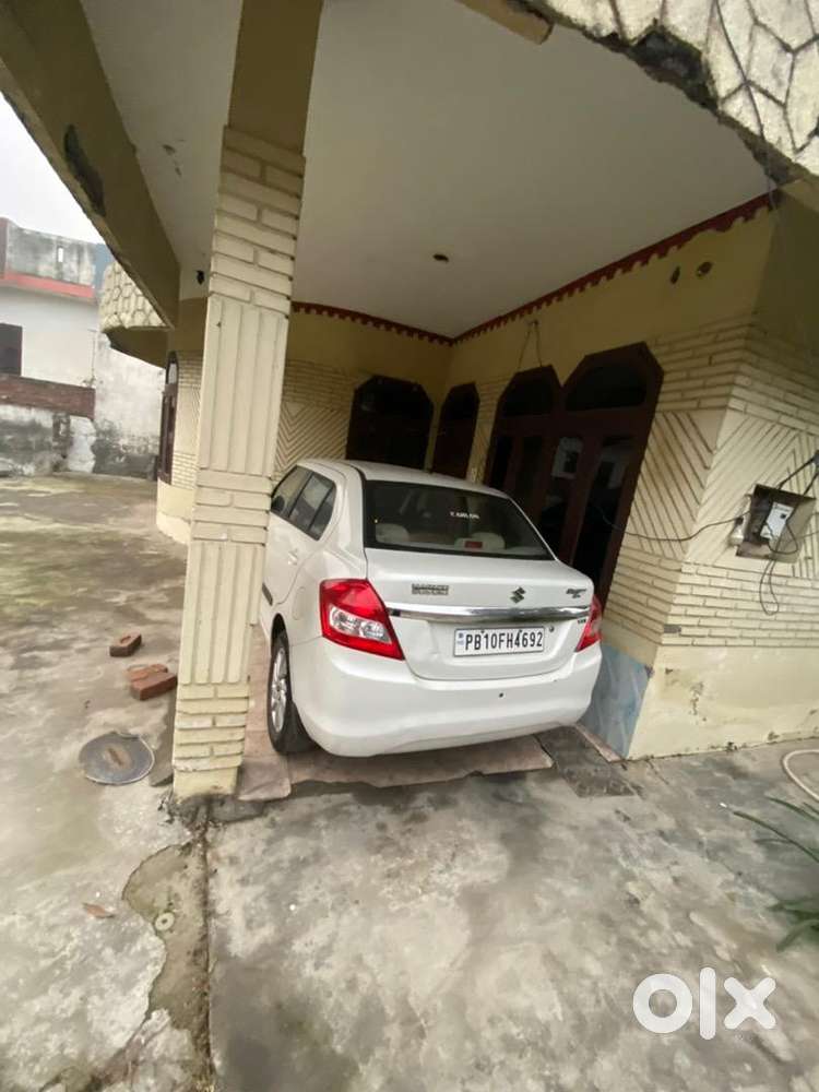 Maruti Suzuki Swift Dzire 2015 Diesel Well Maintained