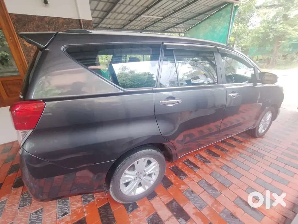 2016 Automatic Toyota Crysta Z Re Registration
