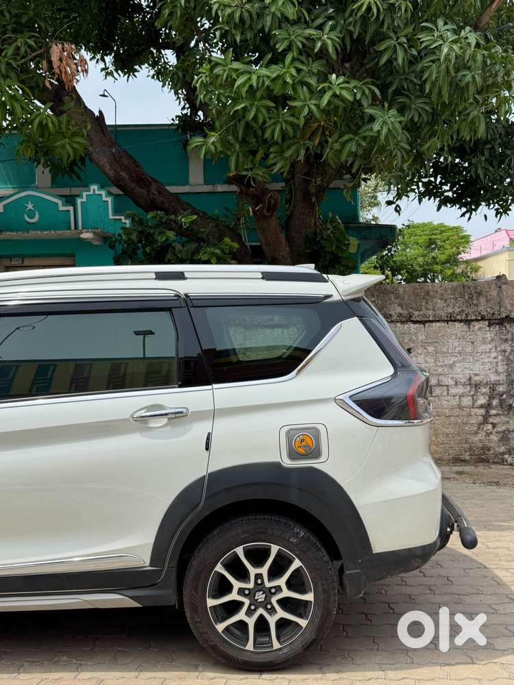 Maruti Suzuki Xl6 1.5 Alpha Mt, 2023, Petrol