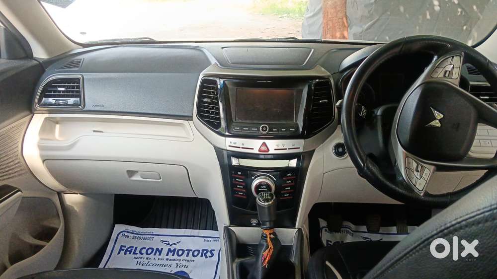 Mahindra Xuv300 W8 Diesel, 2023, Diesel