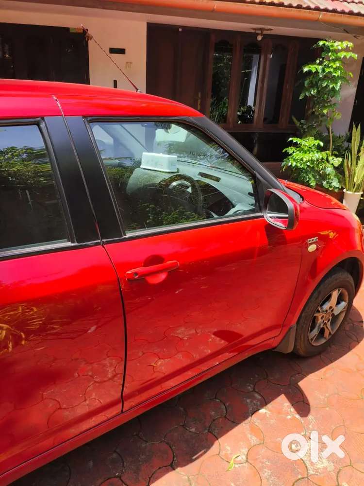 Clean Single Owner Swift