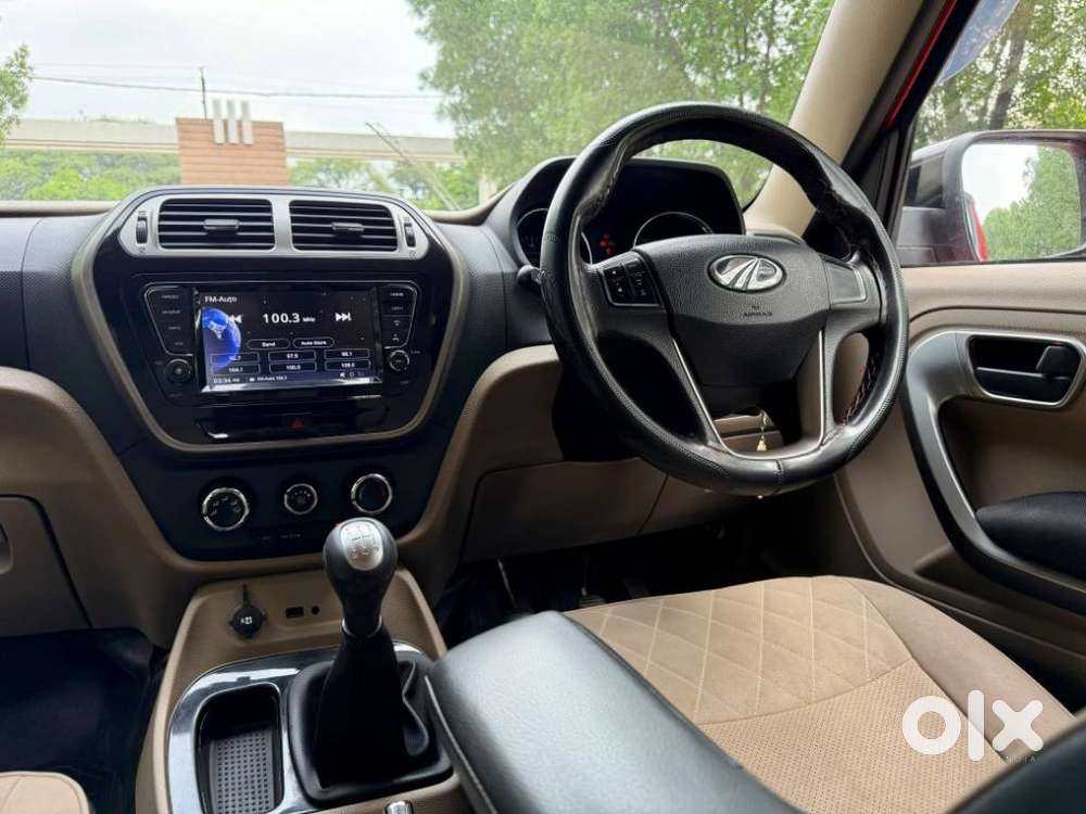 Mahindra Tuv 300 T10, 2019, Diesel
