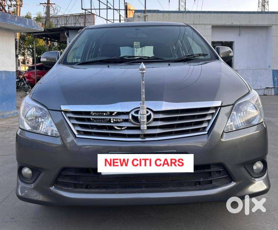 Toyota Innova 2.5 V 7 Str, 2013, Diesel