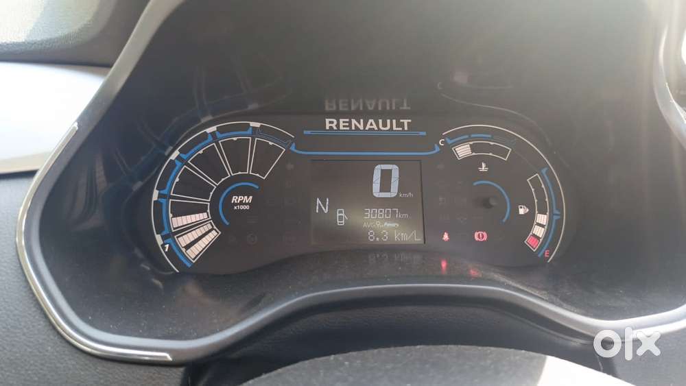 Renault Triber Rxz, 2021, Petrol