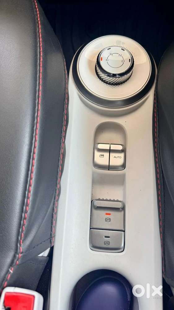 Mg Comet Ev Exclusive  Kl11 Fancy Number  First Owner 7300 Km Only