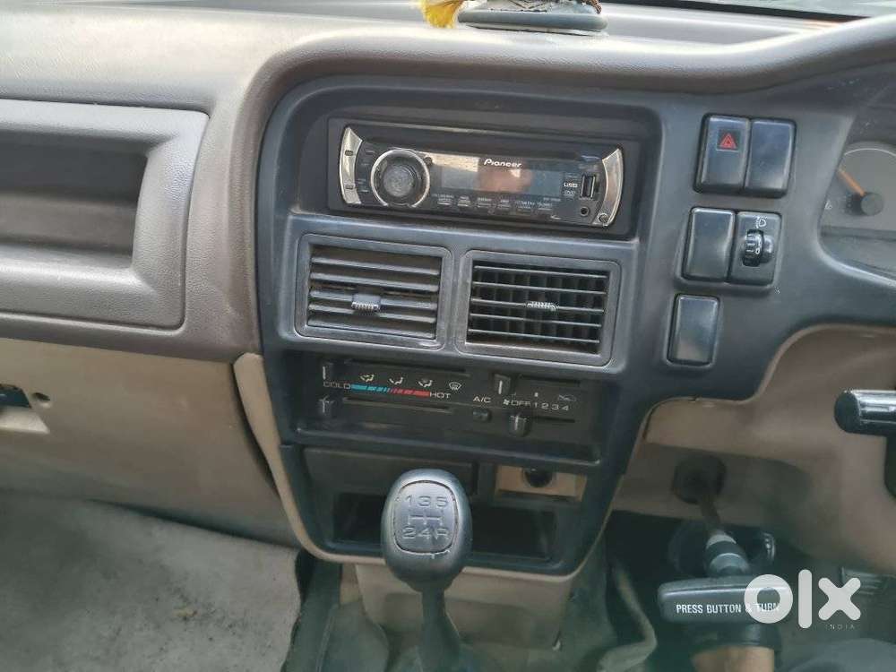 Chevrolet Tavera Neo 3 Ls- 10 Str Bs-iii, 2009, Diesel
