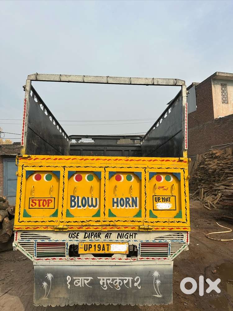 Mahindra Bolero Pik-up 2025 Diesel 57000 Km Driven