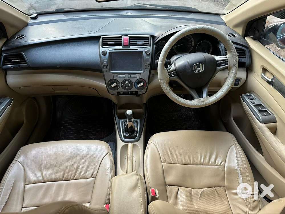Honda City V Mt Exclusive, 2013, Petrol