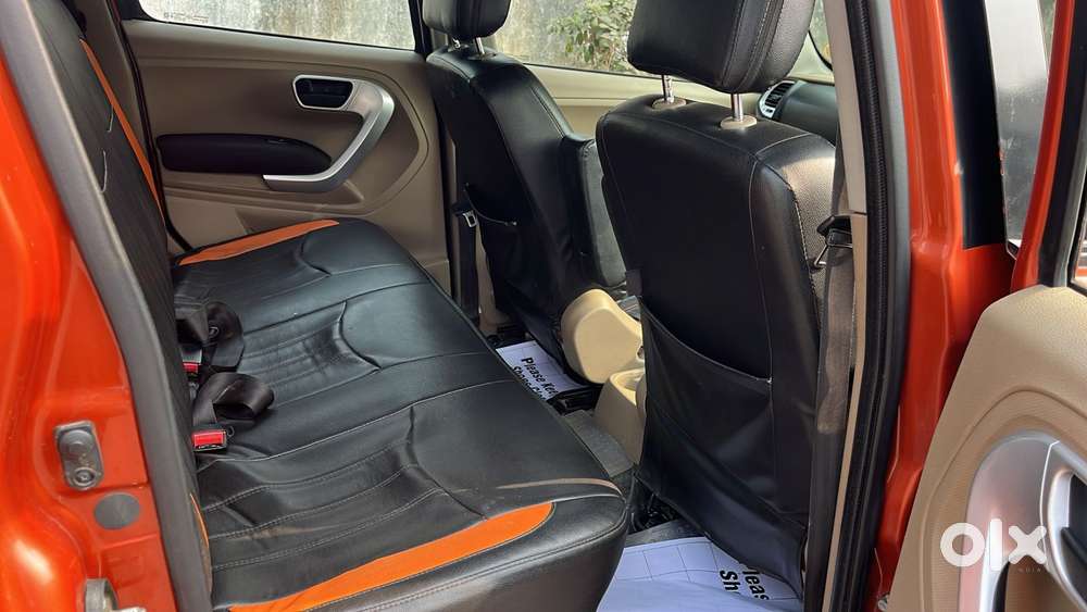 Mahindra Tuv 300 T8, 2016, Diesel