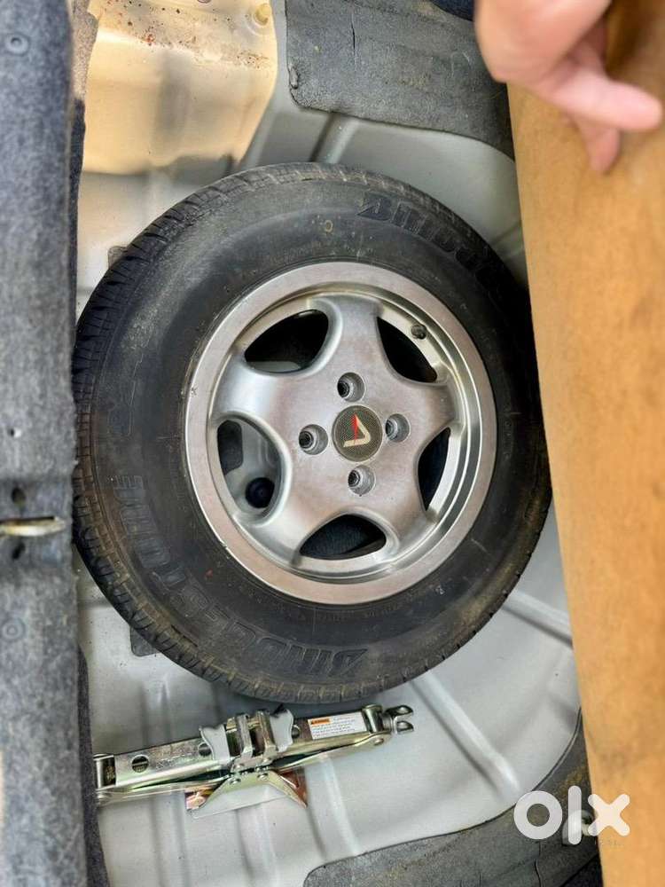 Maruti Suzuki Baleno Lxi Only 6500kms Driven