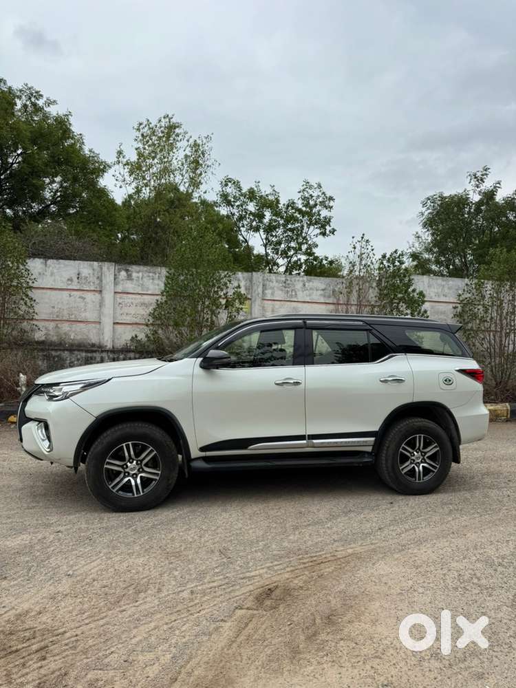 Toyota Fortuner Diesel 2019