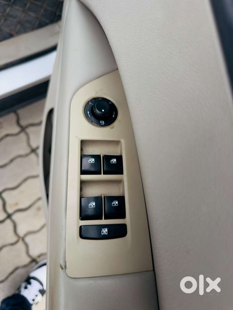 Mahindra Marazzo M8, 2020, Diesel