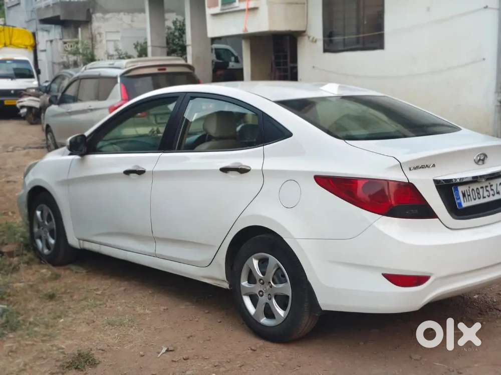 Hyundai Verna 2013