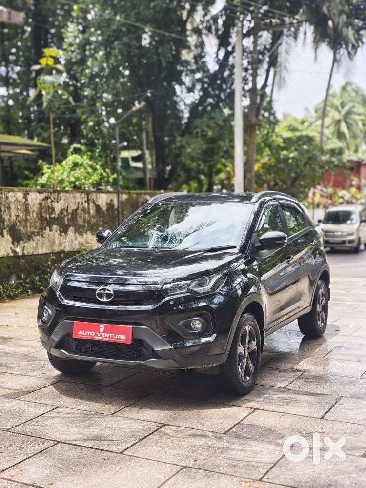 Tata Nexon 1.2 Revotron Xza Plus (o) Amt, 2022, Petrol