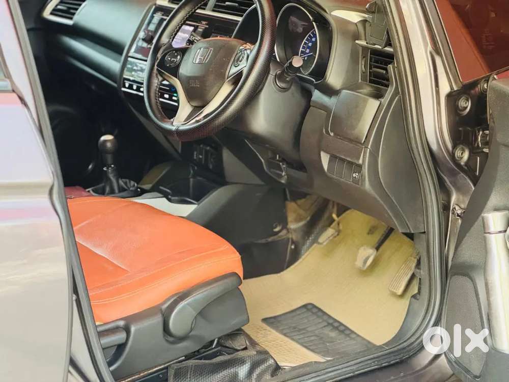Honda Jazz 2019 Diesel Well Maintained