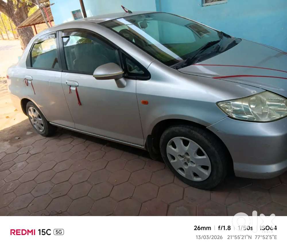 Honda City 2004 Petrol 80000 Km Driven