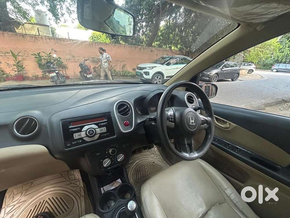 Honda Mobillo  Car Manual 2014 Petrol