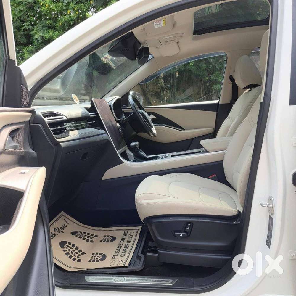 Mg Hector Plus Savvy Pro 1.5 Turbo Petrol Cvt 7 Str, 2023, Petrol