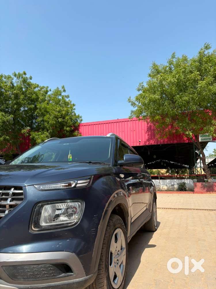 Hyundai New Venue 2021 Petrol Good Condition