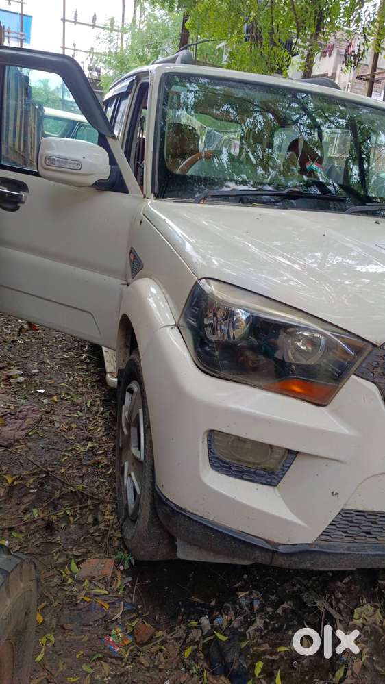 Mahindra Scorpio Diesel 2016