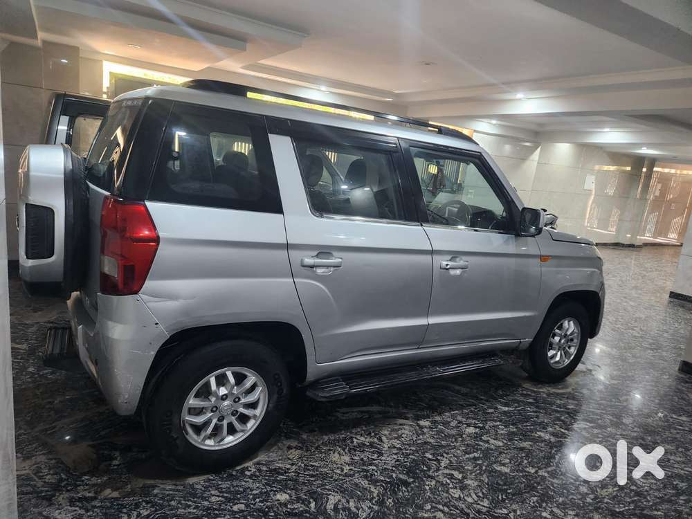 Mahindra Tuv 300 Mhawk100 T8 Amt, 2017, Diesel