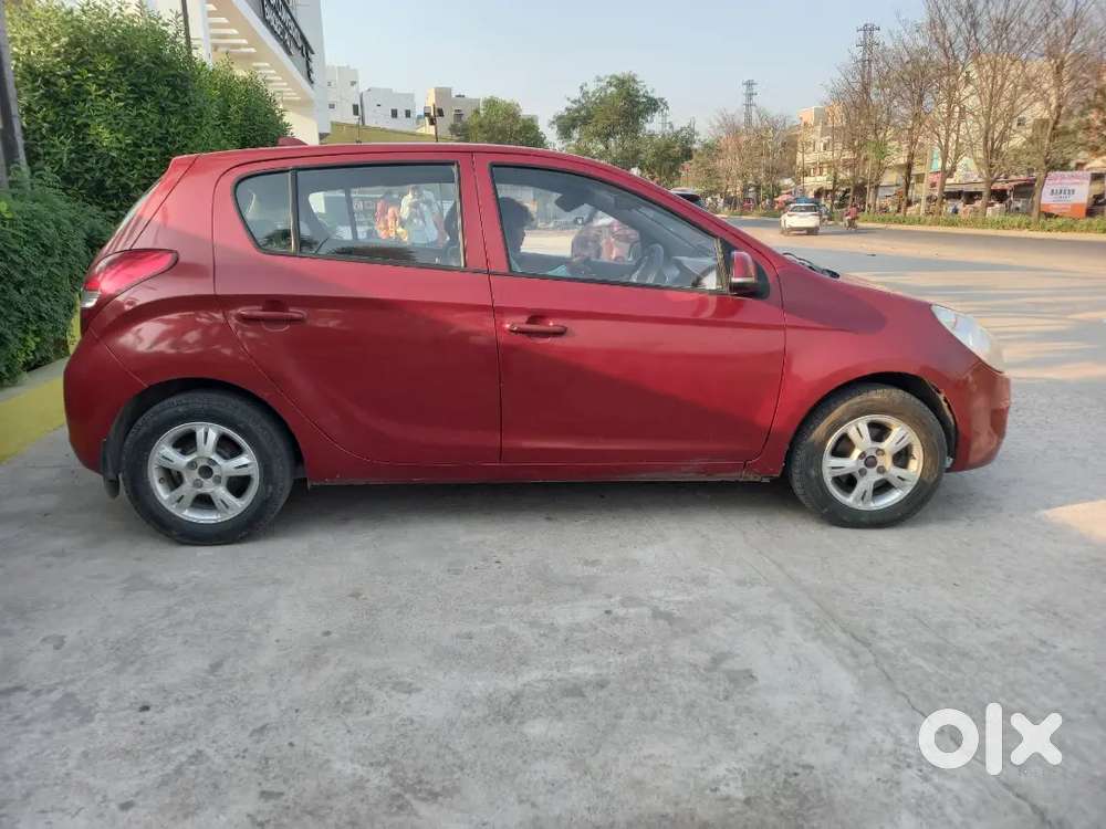 Hyundai I20 2011 Diesel Well Maintained In Very Good Condition
