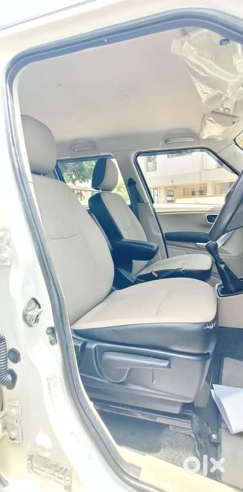 Mahindra Tuv 300 T10 Opt, 2017, Diesel