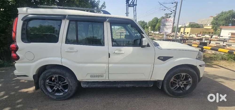 Mahindra Scorpio S5 Plus Bs6 2020 Diesel 110000 Km Driven