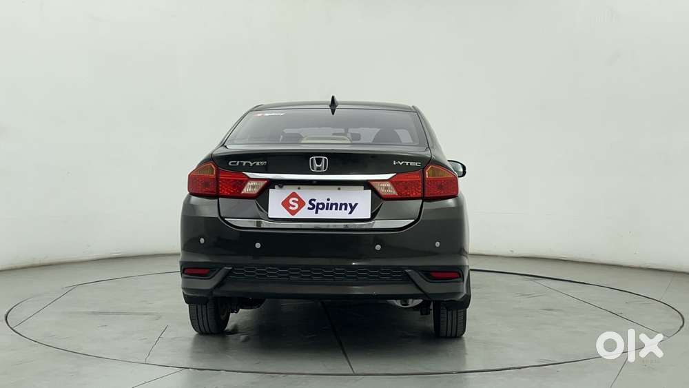 Honda City I-vtec V, 2018, Petrol