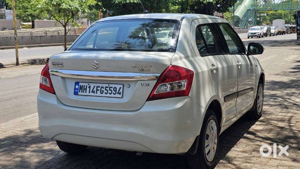 Maruti Suzuki Swift Dzire Vxi Optional, 2016, Petrol