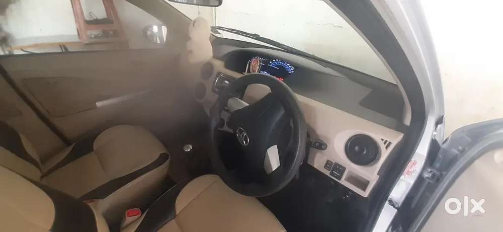 Toyota Etios Liva D 2018