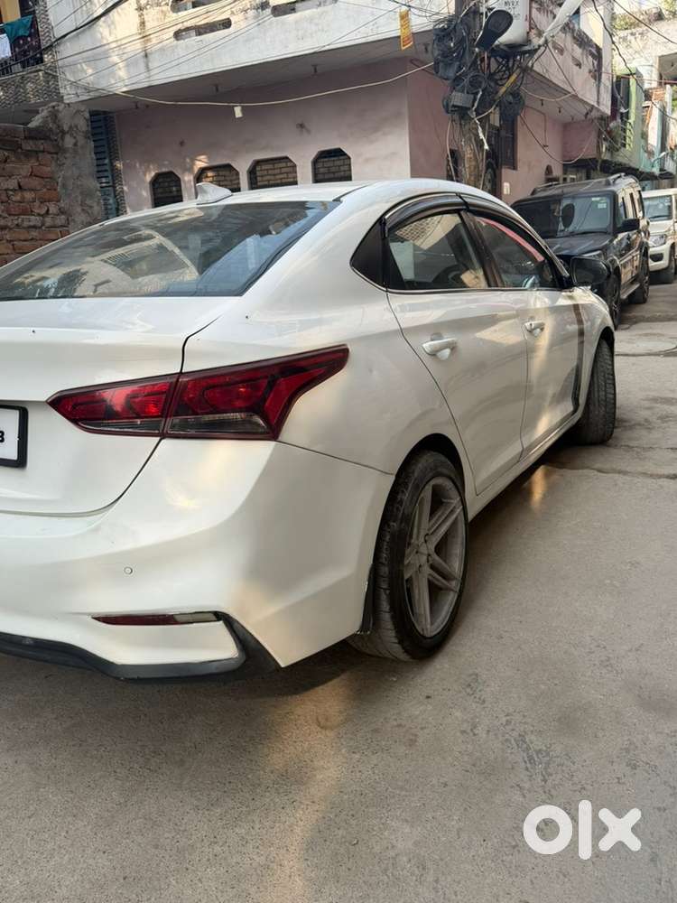 Hyundai Verna Petrol 2018