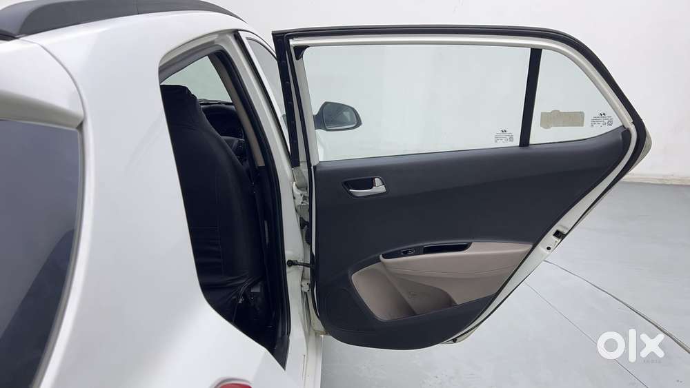 Hyundai Grand I10 1.2 Kappa Sportz, 2015, Petrol