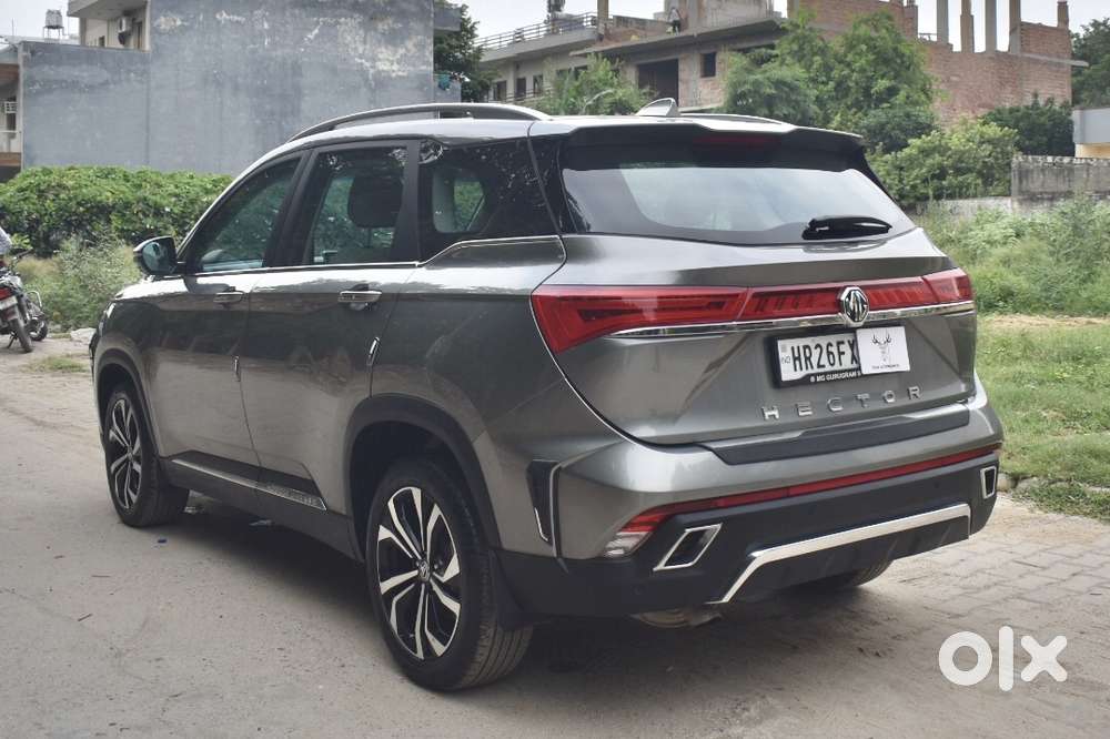 Mg Hector Plus Sharp Pro 1.5 Turbo Petrol Cvt 6 Str, 2025, Petrol