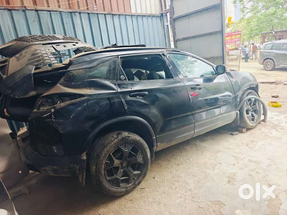 Tata Harrier 2024 Diesel 32542 Km Driven