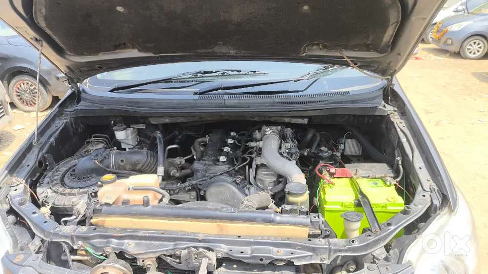 Toyota Innova 2015 Diesel Well Maintained