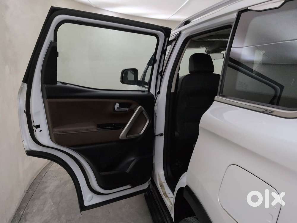 Mahindra Scorpio N Z8 L Petrol At 7 Str, 2023, Petrol