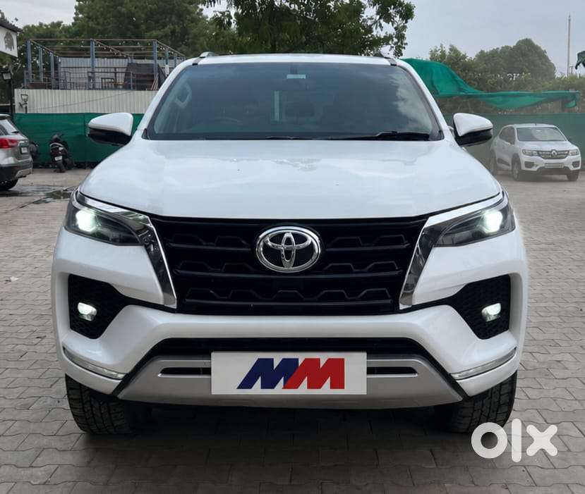 Toyota Fortuner 4x2 At 2.8 Diesel, 2021, Diesel