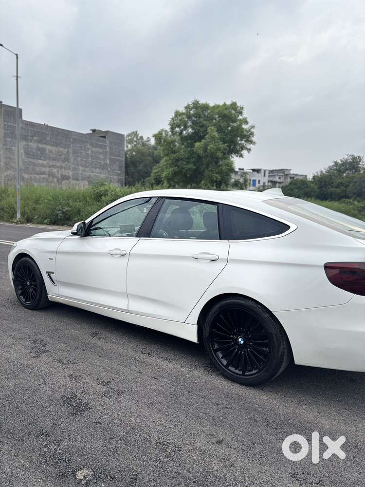 Bmw 3 Series Gt 320d Luxury Line, 2015, Diesel