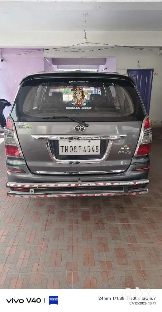 Toyota Innova Vx 2012