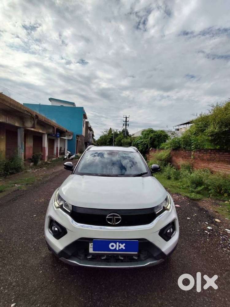 Tata Nexon 1.2 Revotron Xz Plus, 2021, Petrol
