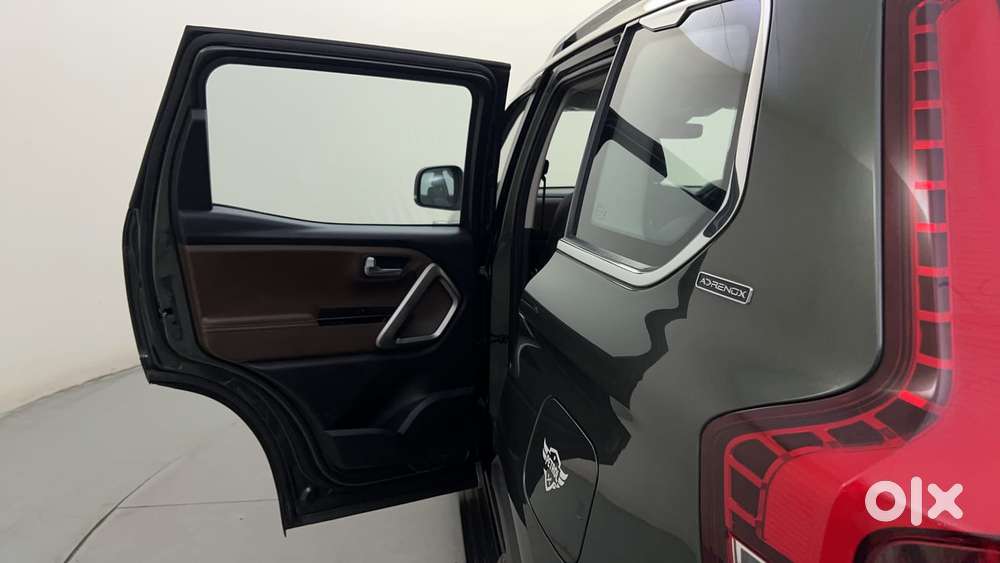 Mahindra Scorpio N Z8 L Petrol At 7 Str, 2024, Petrol