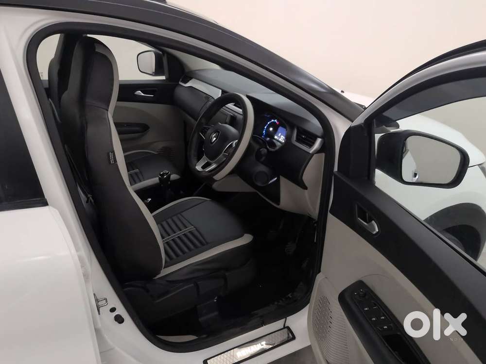 Renault Triber 1.0 Rxz Dual Tone, 2023, Petrol