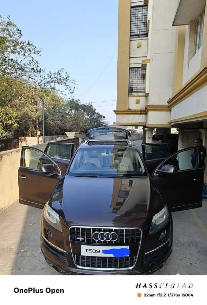 Auddi Q7 2013 Model 11.79999