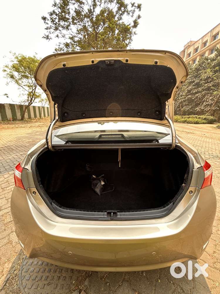 Toyota Corolla Altis Vl, 2016, Petrol