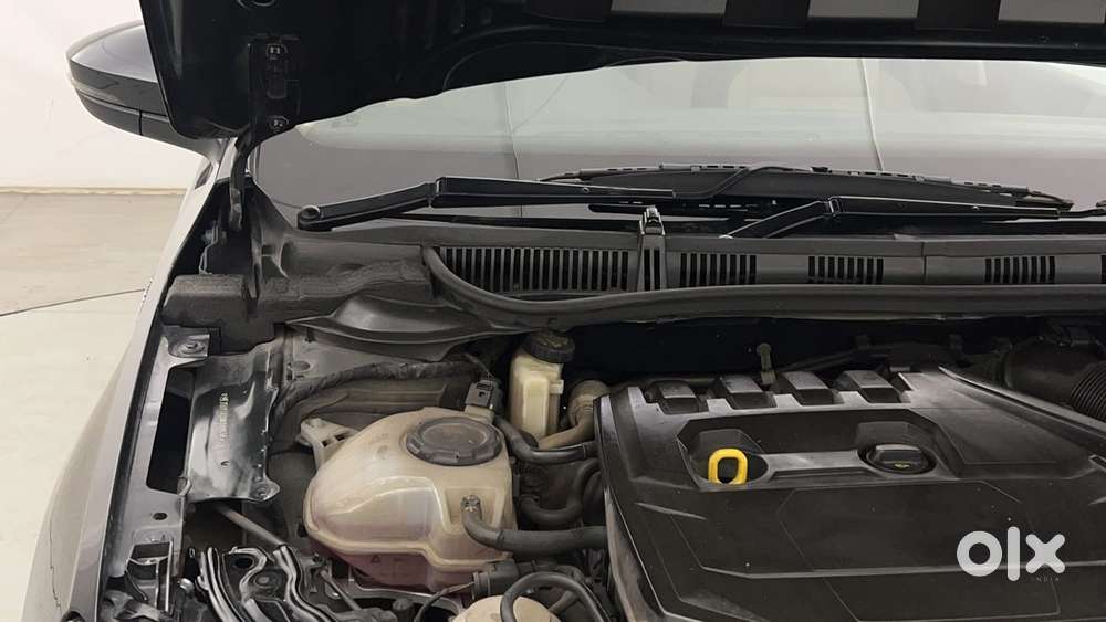 Skoda Slavia Style 1.5l Tsi Dsg, 2022, Petrol