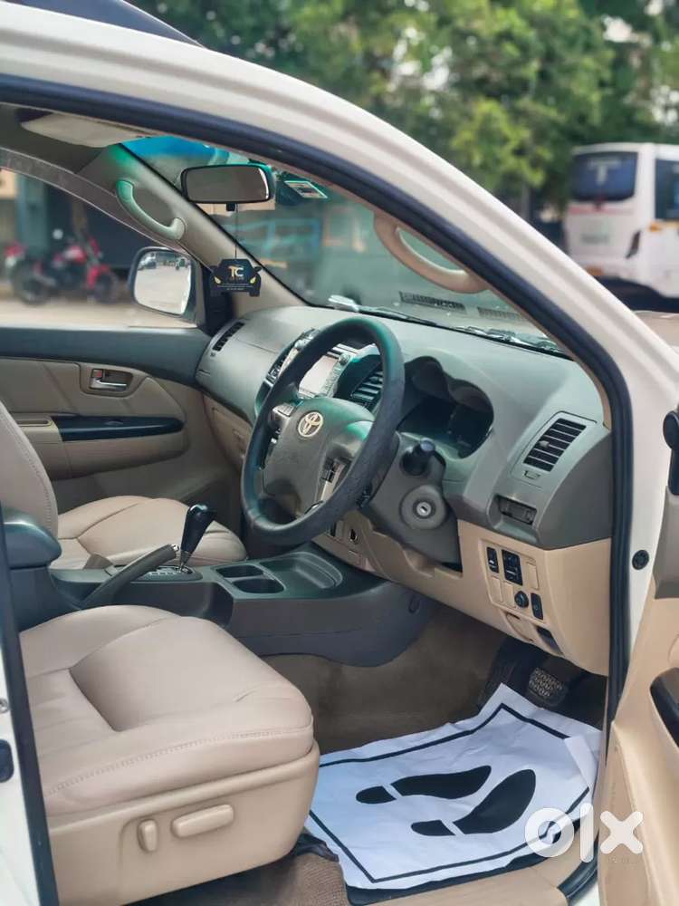 Toyota Fortuner, 2013, Diesel