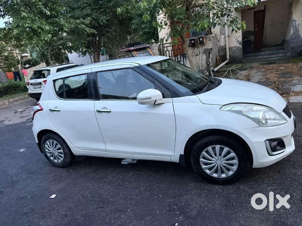 Maruti Suzuki Swift Vxi 2015