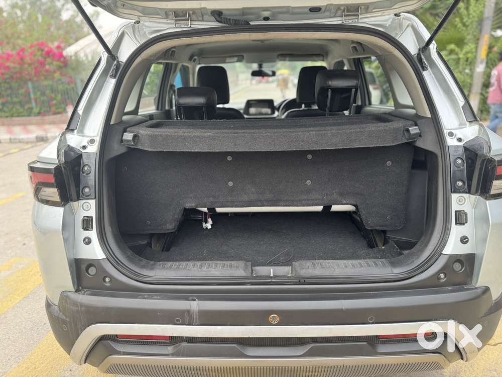 Maruti Suzuki Brezza 1.5 Vxi Cng, 2023, Cng & Hybrids